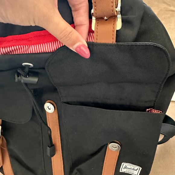 Herschel - Mini Retreat Backpack - Picture 4 of 6